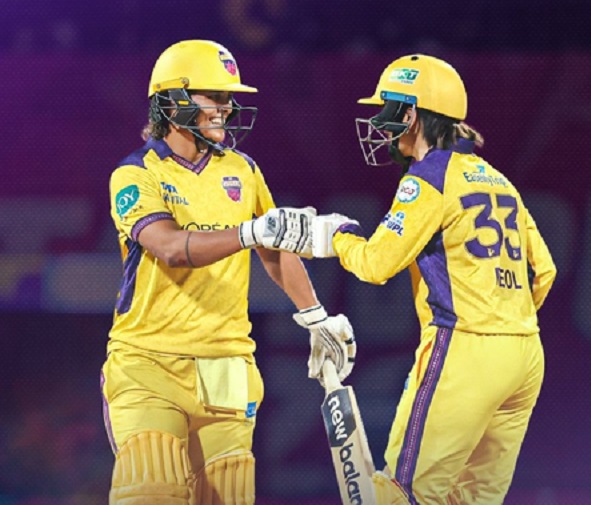 महिला प्रीमियर लीग : मुंबई इंडियंस ने जीता टॉस, यूपी वॉरियर्ज पहले करेगी बल्लेबाजी
