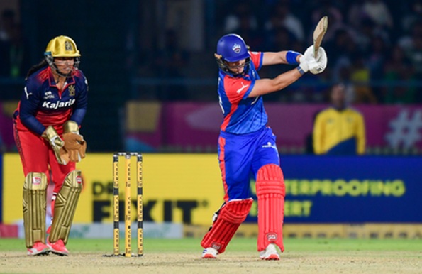 WPL: 7 विकेट से जीत के साथ दूसरे पायदान पर कैपिटल्स, थम गया आरसीबी का विजयरथ
