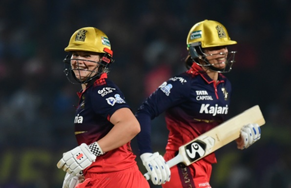 WPL : फाइनल में मंधाना-जॉर्जिया का तूफान, कैपिटल्स को 6 विकेट से हराकर आरसीबी दूसरी बार चैंपियन
