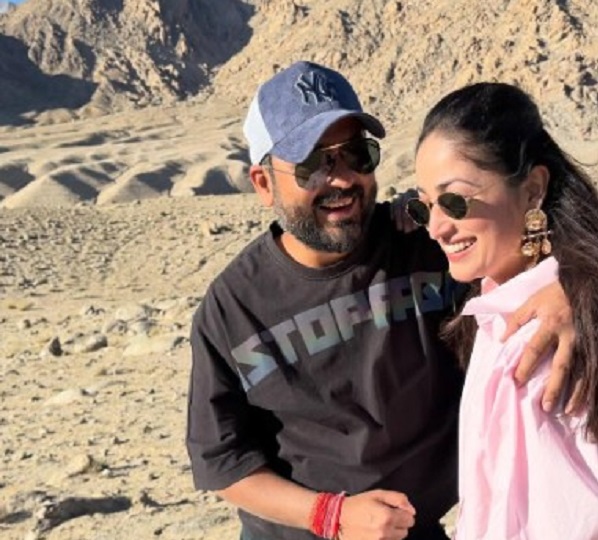 पति आदित्यधर के जन्मदिन पर यामी गौतम ने लुटाया प्यार, शेयर कीं अनदेखी तस्वीरें
