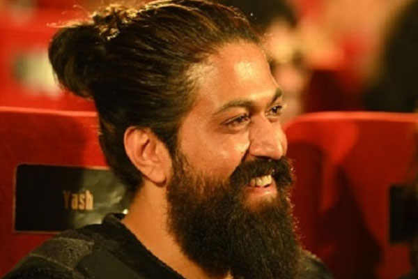 प्रशंसकों की भावनाओं के चलते यश
का रावण बनने से इंकार!