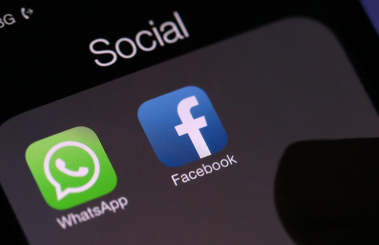 हर 2 में से 1 भारतीय को फेसबुक, व्हाट्सऐप पर मिल रही झूठी खबर