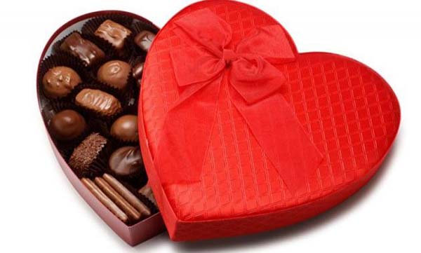 प्यार की मिठास के साथ चॉकलेट का खुमार