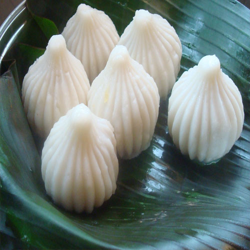 बनाऎ मावा के मोदक 