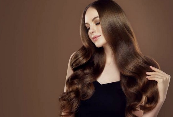 Beauty Tips:  बालों का रंग सालों-साल चमकेगा अपनाएं ये आसान तरीके
