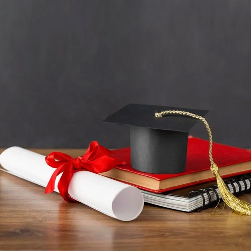 Career Tips: कम बजट में करना है डिप्लोमा, तो 12वीं के बाद करें ये काम कोर्स खत्म होते मिलेगी जॉब