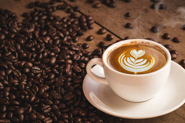 कॉफी : बेहतरीन पेय होने के साथ यह बीमारी रोकने में भी खास भूमिका 