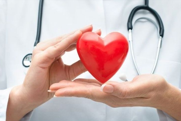 हाई कोलेस्ट्रॉल वाले लोगों में दिल के दौरे का खतरा बढ़ाता है कोविड : शोध