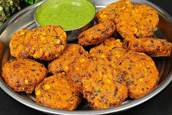 Crispy Vada Recipe: चने की दाल से बनाएं कुरकुरे वड़े, शाम के नाश्ते में सबको आएंगे पसंद