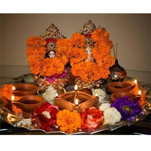 दीपावली की पूजा पर घर में आये सुख, शांति और समृद्धि 