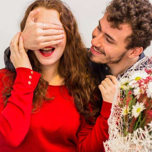 वेलेंटाइन डे पर पार्टनर के साथ इन तरीकों से करें एंजॉय, यादगार रहेगा मोमेंट