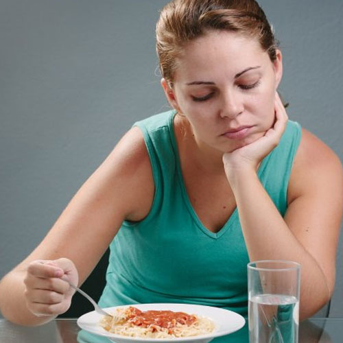 भूख नहीं लगती, होती है अपच की समस्या! आयुर्वेद का छोटा उपाय करेगा कमाल
