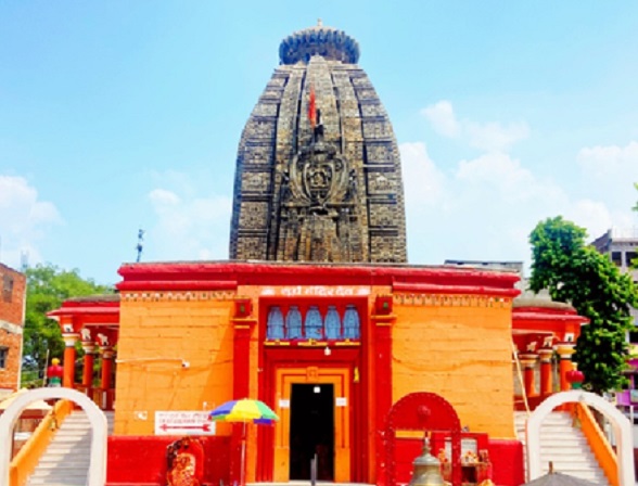 Astha aur Bhakti : मकर संक्रांति पर इस सूर्य कुंड में स्नान से मिट जाते हैं सारे पाप, खास है बिहार का देव सूर्य मंदिर 