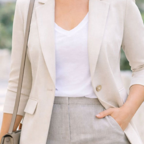 Fashion Tips: हर मौके पर स्टाइलिश दिखने के लिए अपनाएं ये आसान फैशन टिप्स