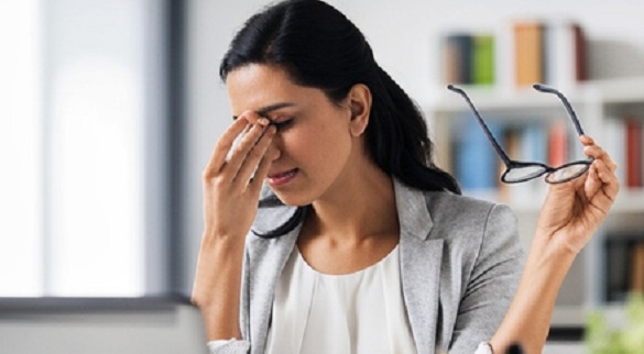 Health Advice : आंखों की सेहत के लिए कारगर 20-20-20 का नियम, जान लें अभ्यास का तरीका 