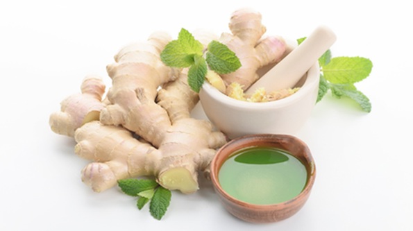 Health Tips : तुलसी-अदरक का हेल्दी ड्रिंक इम्युनिटी बूस्ट कर चेहरे पर लाएगा नेचुरल ग्लो
