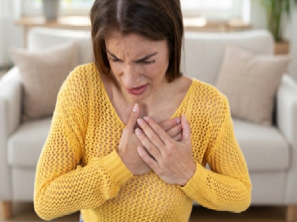 Health Tips  : दिल की बीमारी के शुरुआती संकेतों को न करें नजरअंदाज, जानिए, क्या कहता है होम्योपैथी विज्ञान 