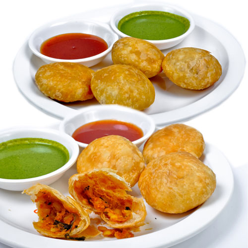 लाजवाब उडद दाल कचौरी- Urad Dal Kachori