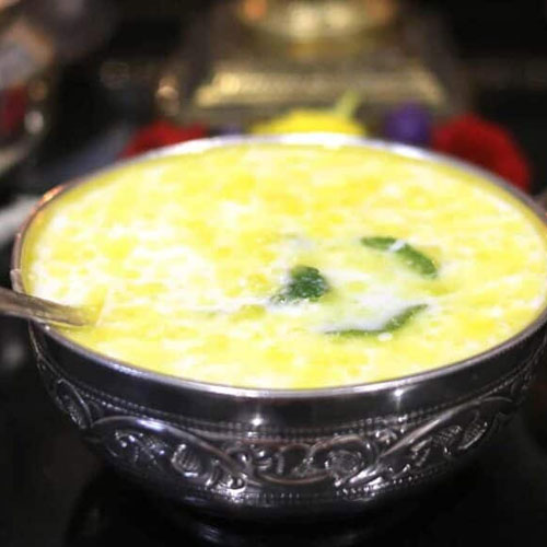 जन्माष्टमी पर बना रही हैं पंचामृत, तो न करें ये गलतियां