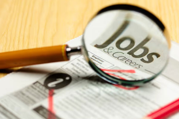 दसवीं के आगे नहीं कर पाए पढ़ाई, तो करें ये कोर्स सरकारी नौकरी की भी होगी संभावना 