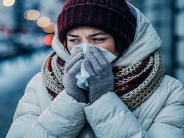 सर्दियों में कमजोर ब्लड सर्कुलेशन की वजह से शरीर देता है ये संकेत, आप भी जानिए कारण और सरल उपाय