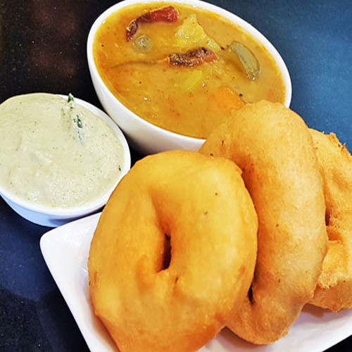 बच्चों को बहुत पसंद आएगा मेदू वड़ा, ये है आसान रेसिपी