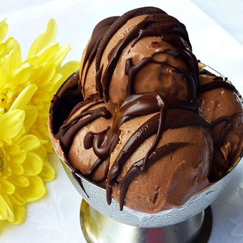घर में बनाएं चॉकलेट आइसक्रीम