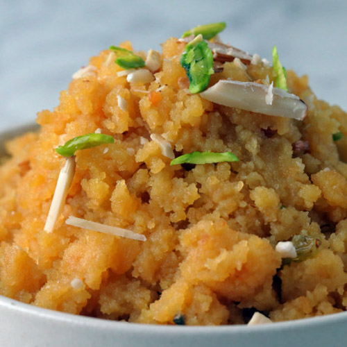 घर पर बनाएं हलवाई जैसा मूंग दाल हलवा, ये है आसान रेसिपी