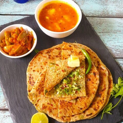 आलू नहीं इस तरह बनाएं पनीर का पराठा, ये है टेस्टी रेसिपी