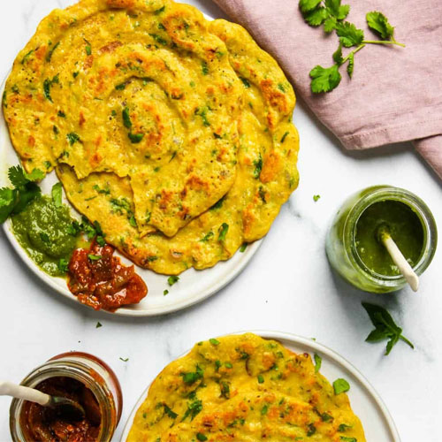 हरी मूंग दाल से बनाएं ये टेस्टी नाश्ता, उंगलियां चाटता रह जाएगा परिवार