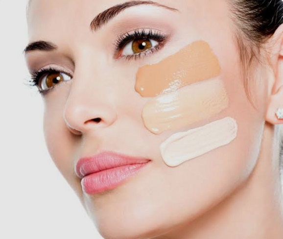 Make-Up tips:अब मेकअप नहीं लगेगा नकली, चेहरे पर आएगा पार्लर जैसा निखार, बस चुन लें अपनी स्किन के हिसाब से सही फाउंडेशन