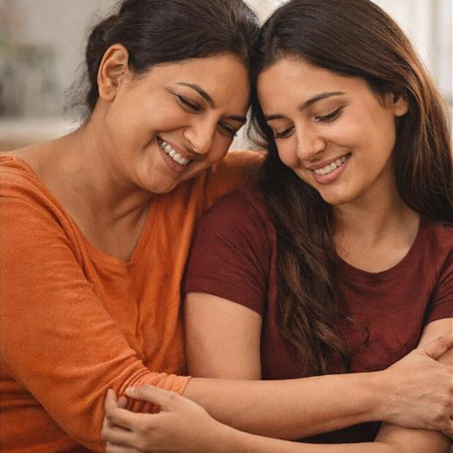 माँ और बेटी: सबसे अच्छी दोस्त… या खामोश प्रतिद्वंद्वी?