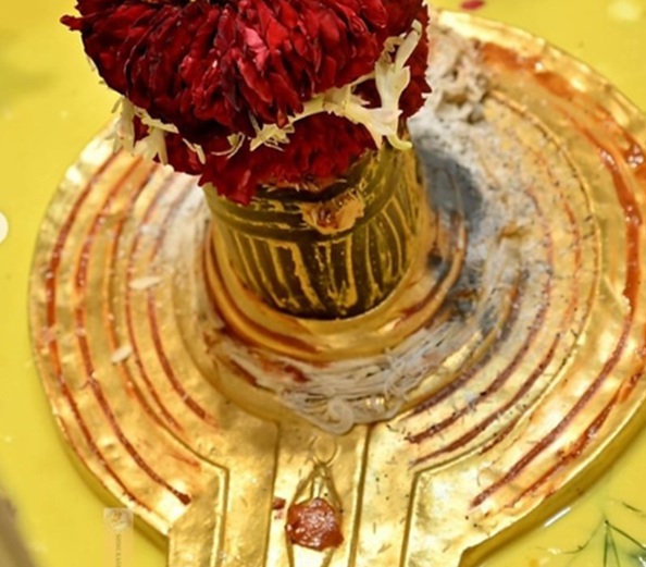 3 मई का पंचांग : ज्येष्ठ कृष्ण की द्वितीया तिथि पर अभिजित मुहूर्त के साथ त्रिपुष्कर योग, नोट कर लें राहुकाल
