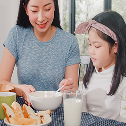 Parenting Tips: बच्चों के खाने में बढ़ाएं प्रोटीन, इन चीजों को डाइट में करें शामिल