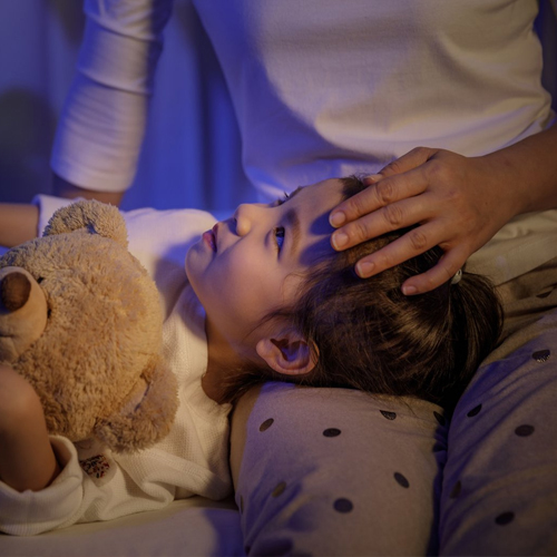 Parenting Tips: रात के समय बच्चों को सुलाने में होती है मुसीबत, तो ये टिप्स आएंगे काम