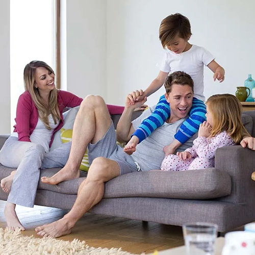 Parenting Tips: बच्चों में बचपन से डालें ये अच्छी आदतें, भविष्य में बनेंगे जिम्मेदार और आत्मनिर्भर
