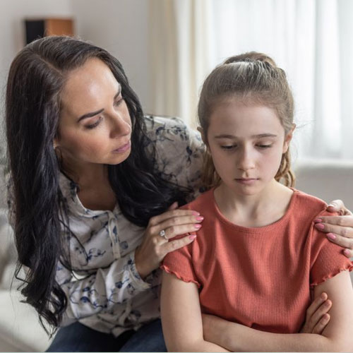 Parenting Tips: परफेक्ट पेरेंट बनने के लिए बच्चों पर न डालें प्रेसर, होता है मानसिक तनाव