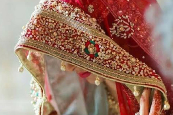 Relationship Tips: नई नई हुई है शादी तो न करें ये गलतियां, टूट सकता है रिश्ता