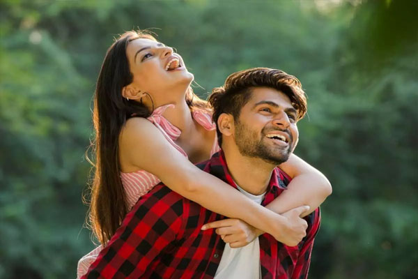 Relationship Tips: अपने रिलेशनशिप को बनाए हेल्दी, इस तरह बनाए स्ट्रेटजी