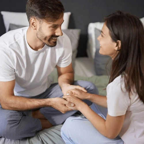 Relationship Tips: पसंदीदा पुरुष को करना है खुश, तो इन आदतों को करें शामिल