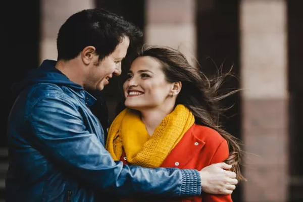 Relationship Tips: रिश्ते में क्यों जरूरी है Me Time,खुद को समय देने से बढ़ता है आपसी प्यार