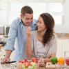 5  टिप्स-किचन में करें रोमांटिक पलों को गुलजार 
