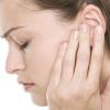 घरेलू नुस्खों से पाएं कान दर्द से निजात