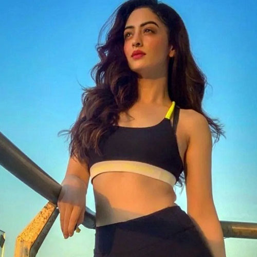 नए साल की शुरुआत कीजिए संदीपा धर के इन होलिस्टिक फिटनेस मंत्र के साथ 
