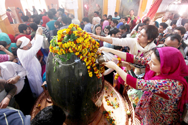 महाशिवरात्रि पर भगवान शंकर का उपवास करने से मिलता है यह लाभ, यहां जानिए