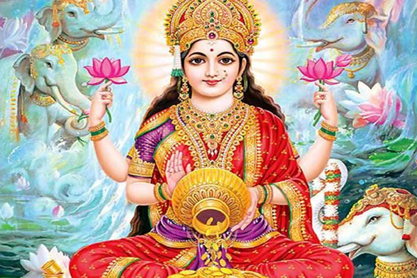 Vastu Tips: घर में हमेशा निवास करेंगी मां लक्ष्मी, इन नियमों का करें पालन