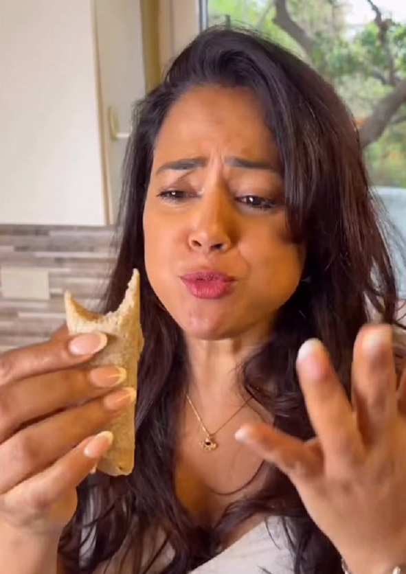 Vegetarian Food : रोजाना ओट्स खाकर हो गए हैं बोर? ट्राई करें समीरा रेड्डी की यह हेल्दी रैप रेसिपी